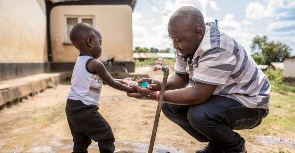 images/News/2020/08/EAS_father_son_washinghands_1000x520.jpg#joomlaImage://local-images/News/2020/08/EAS_father_son_washinghands_1000x520.jpg?width=600&height=312